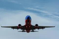 Airplane flying